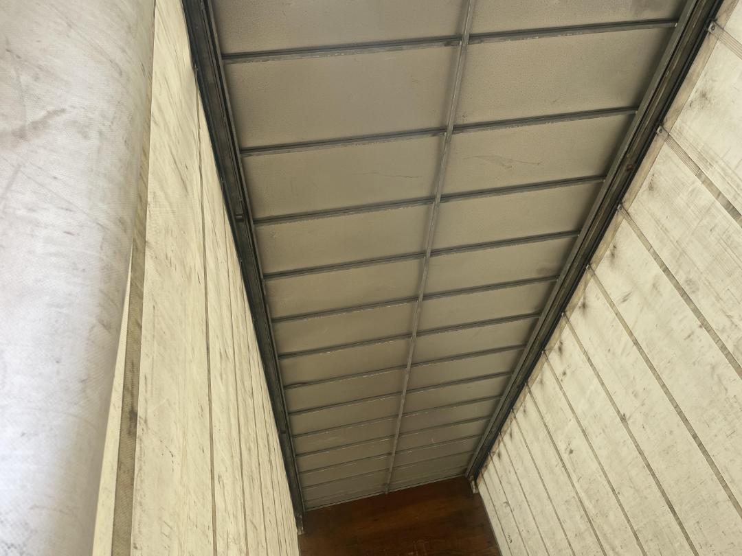 Photo '15' of Mitsubishi Fuso Fighter FU281U8 Curtainsider