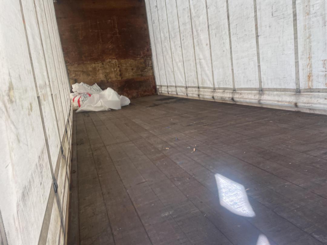 Photo '16' of Mitsubishi Fuso Fighter FU281U8 Curtainsider