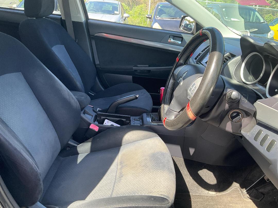 Photo '6' of Mitsubishi Galant Fortis