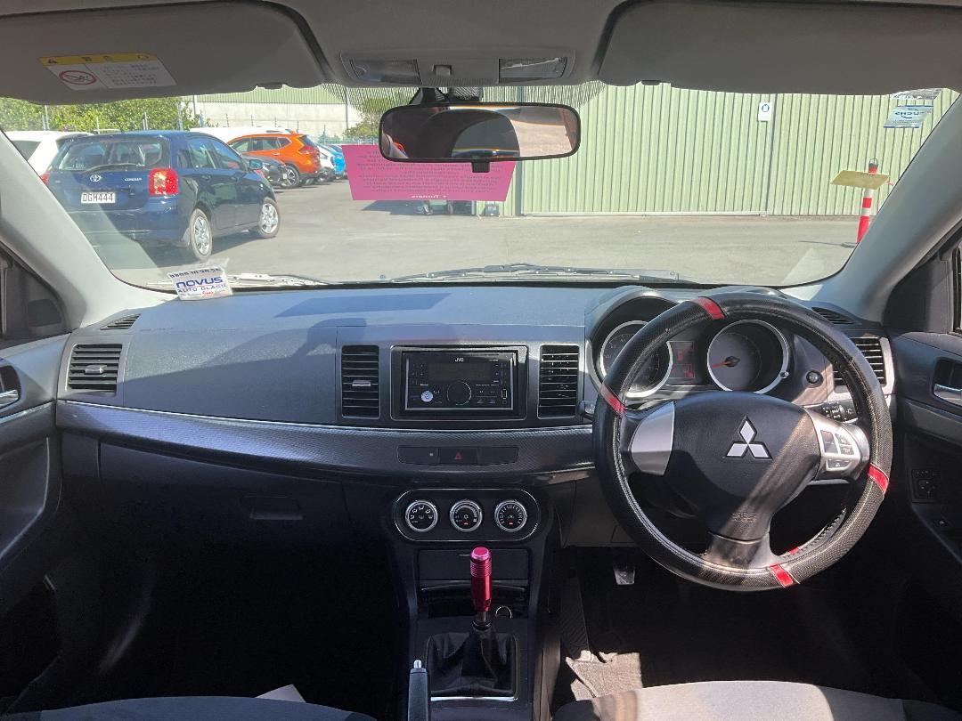 Photo '10' of Mitsubishi Galant Fortis