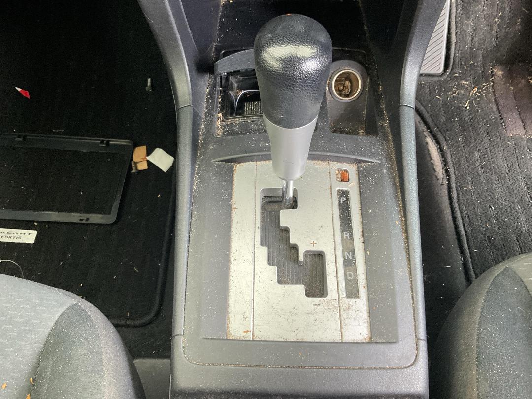 Photo '11' of Mitsubishi Galant Photo '11' of Mitsubishi Galant