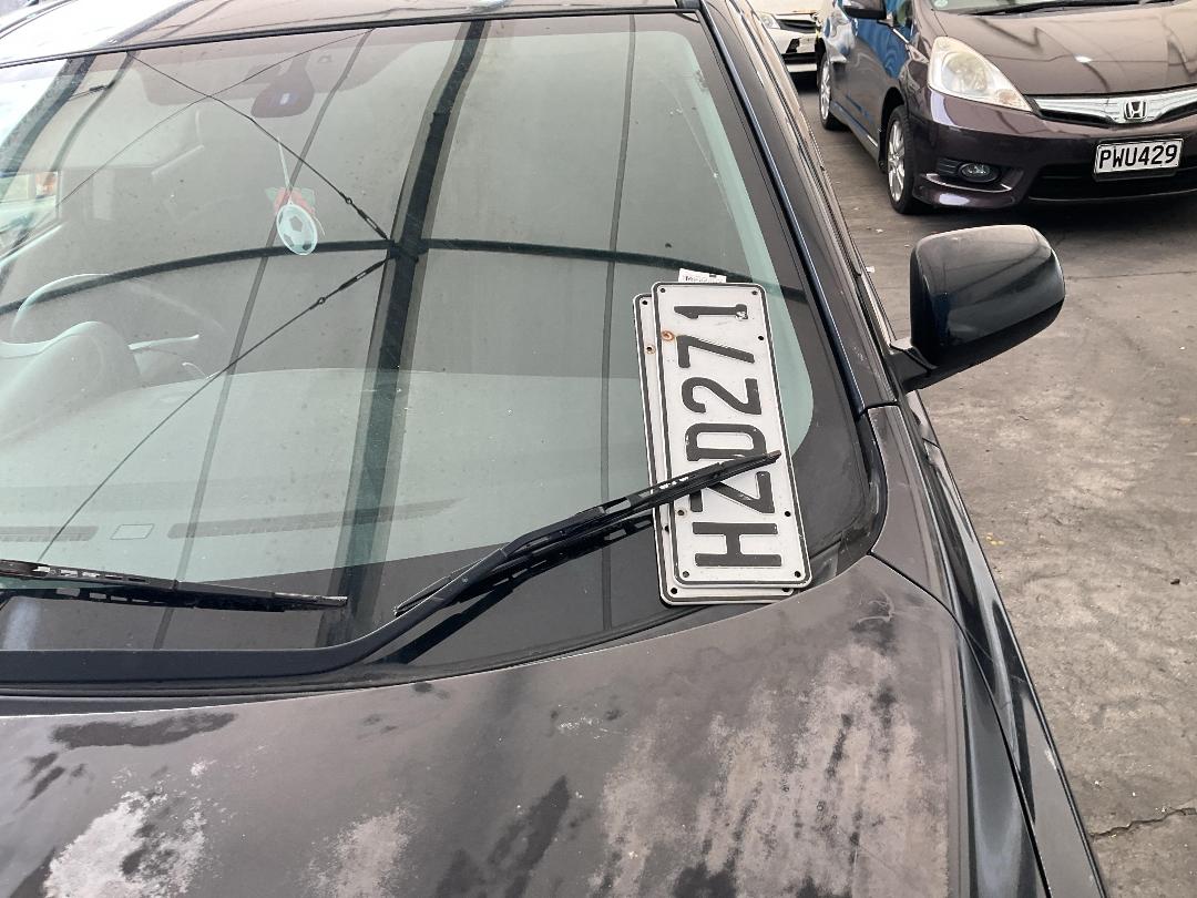 Photo '13' of Mitsubishi Galant Photo '13' of Mitsubishi Galant