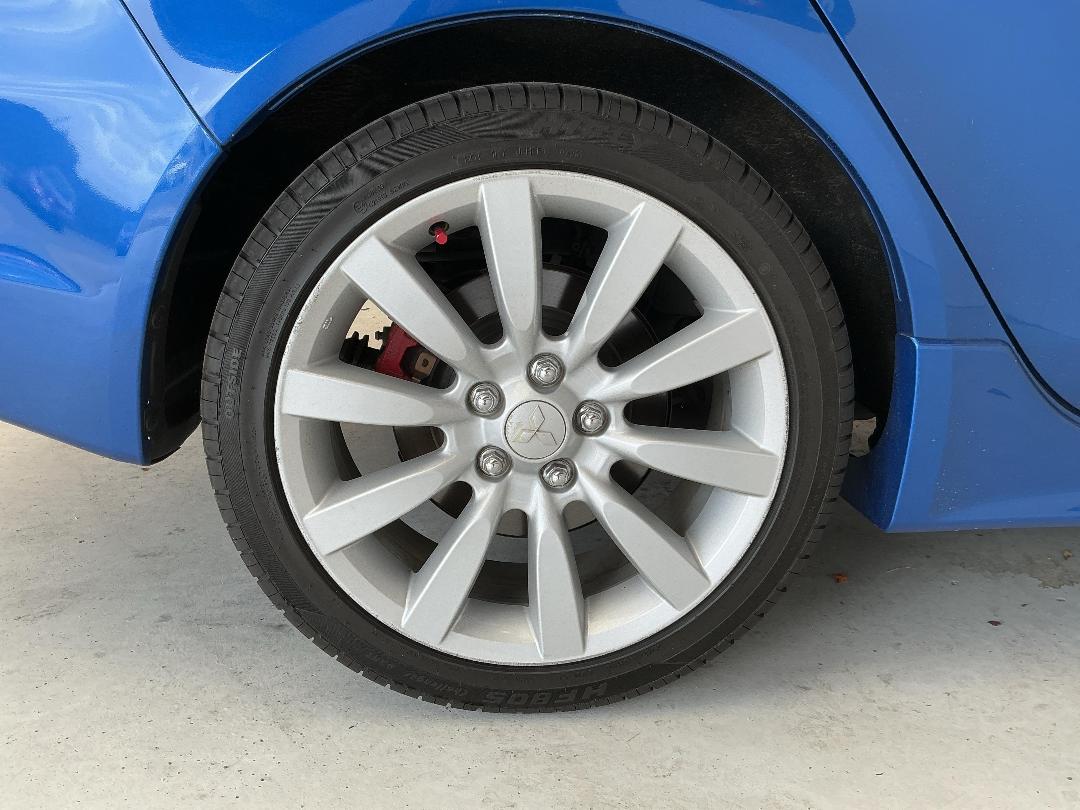 Photo '12' of Mitsubishi Galant Photo '12' of Mitsubishi Galant