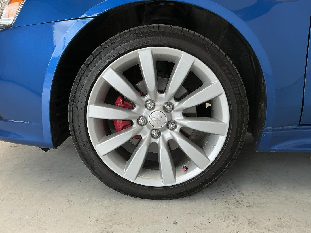 Photo '10' of Mitsubishi Galant Photo '10' of Mitsubishi Galant