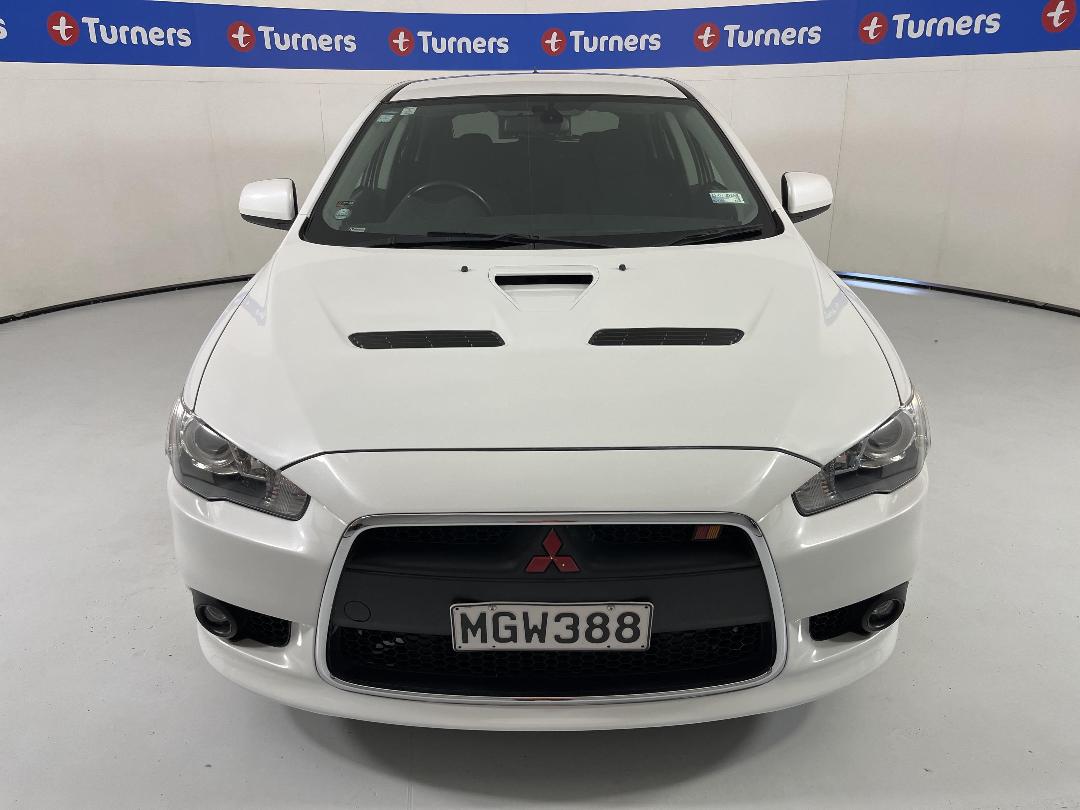 Photo '2' of Mitsubishi Galant Fortus Sportback Photo '2' of Mitsubishi Galant Fortus Sportback