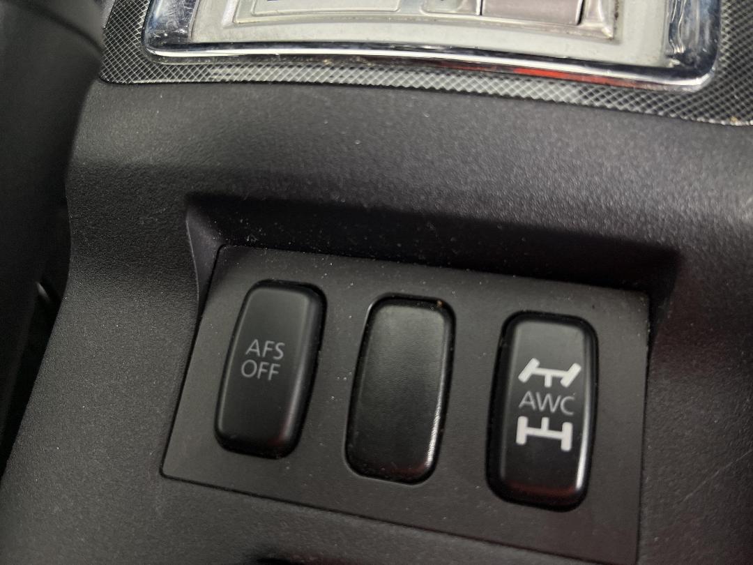 Photo '23' of Mitsubishi Galant Fortus Sportback Photo '23' of Mitsubishi Galant Fortus Sportback