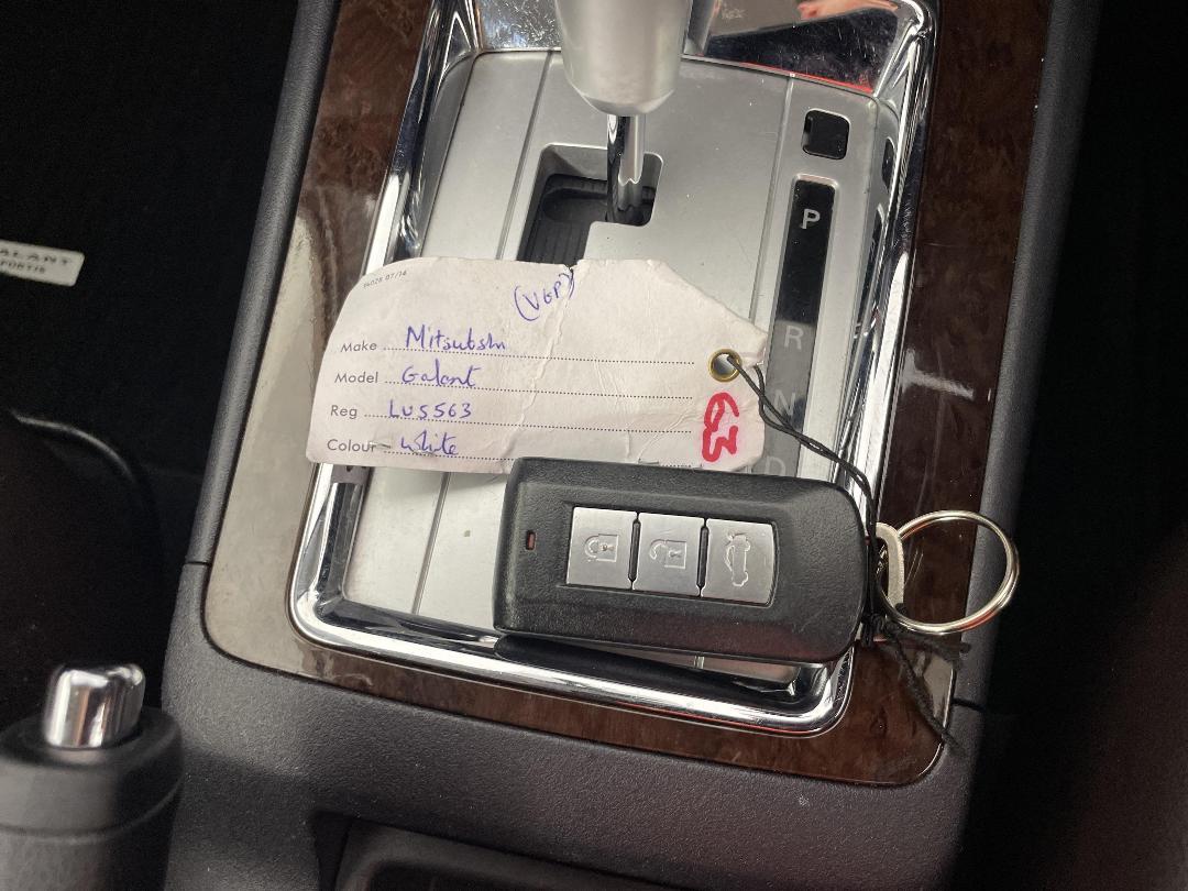 Photo '22' of Mitsubishi Galant Photo '22' of Mitsubishi Galant