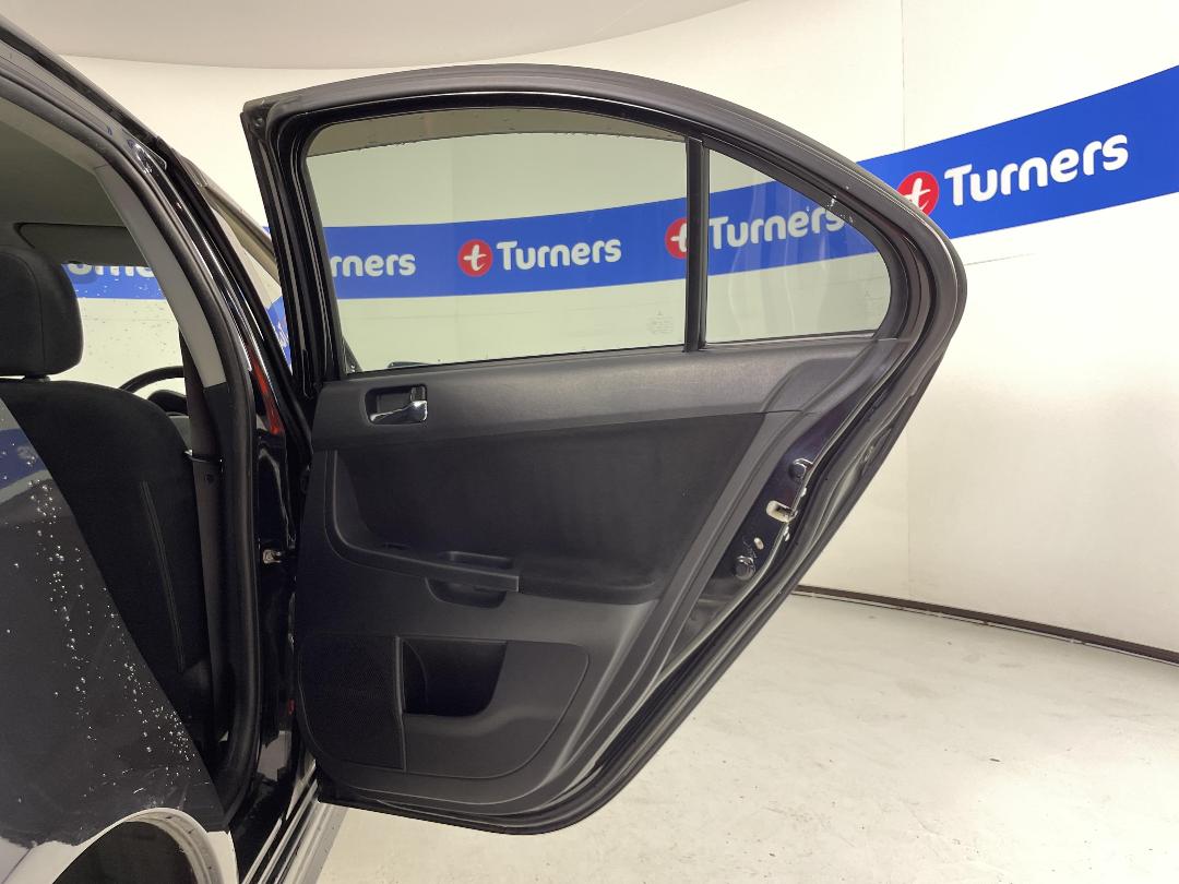 Photo '19' of Mitsubishi Galant