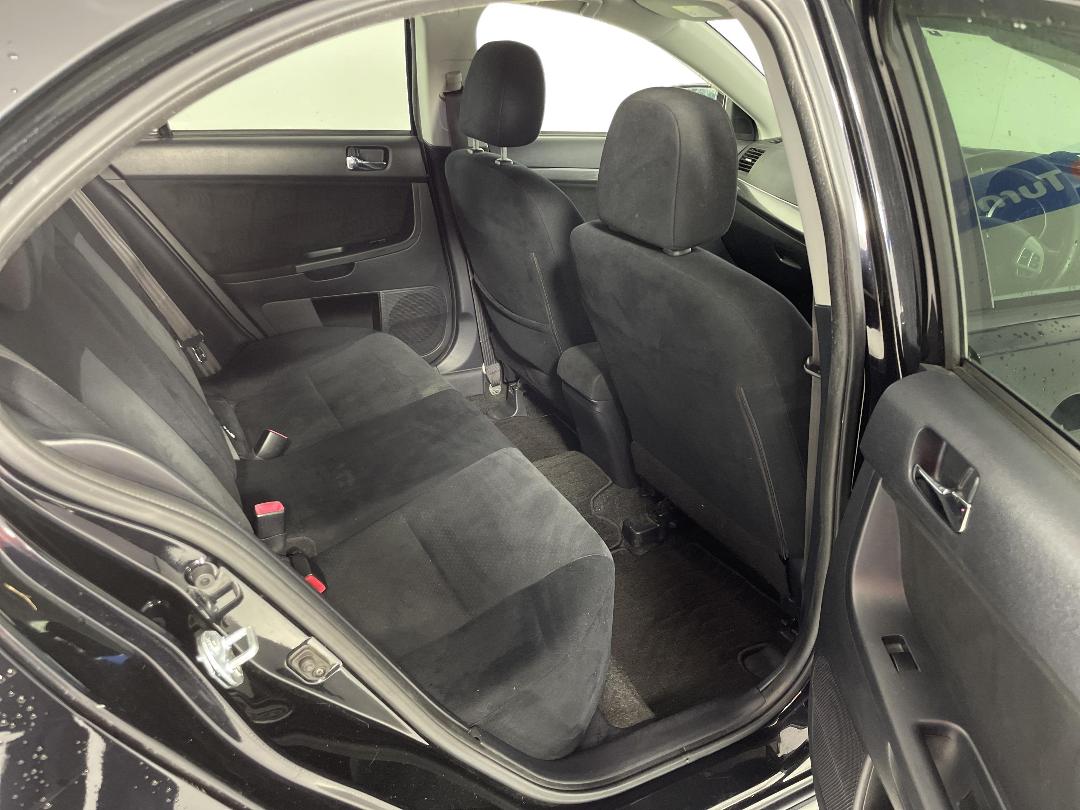 Photo '20' of Mitsubishi Galant