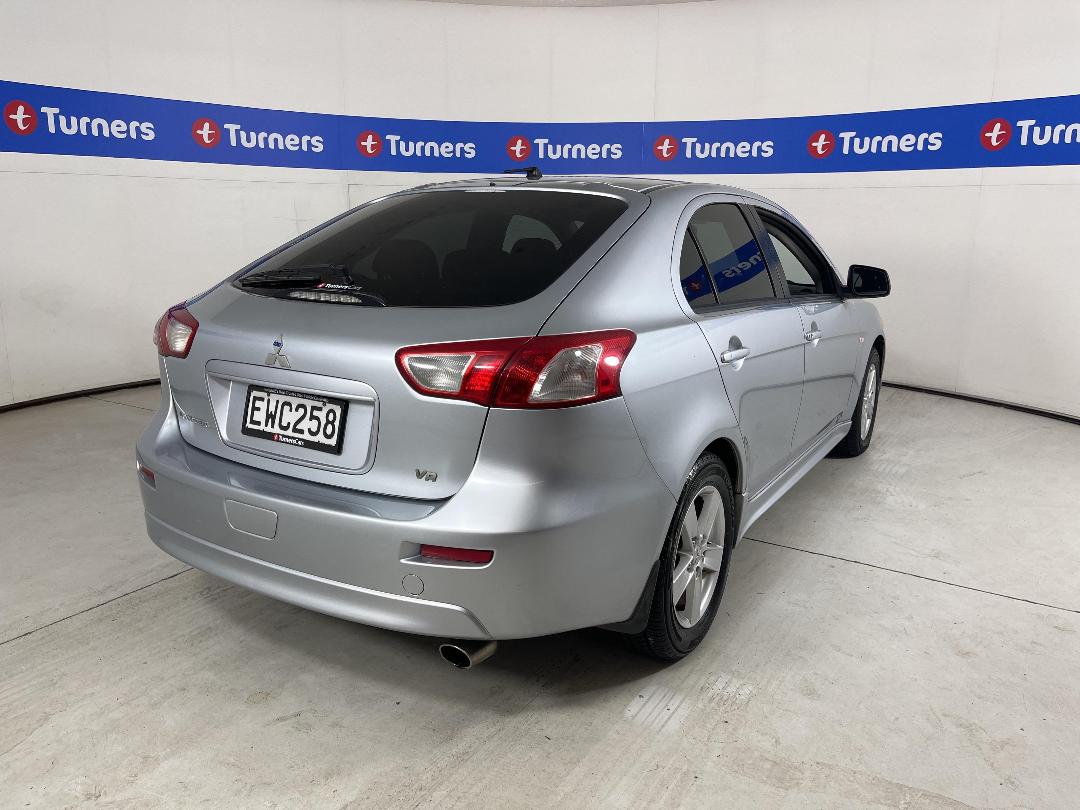 Photo '7' of Mitsubishi Lancer