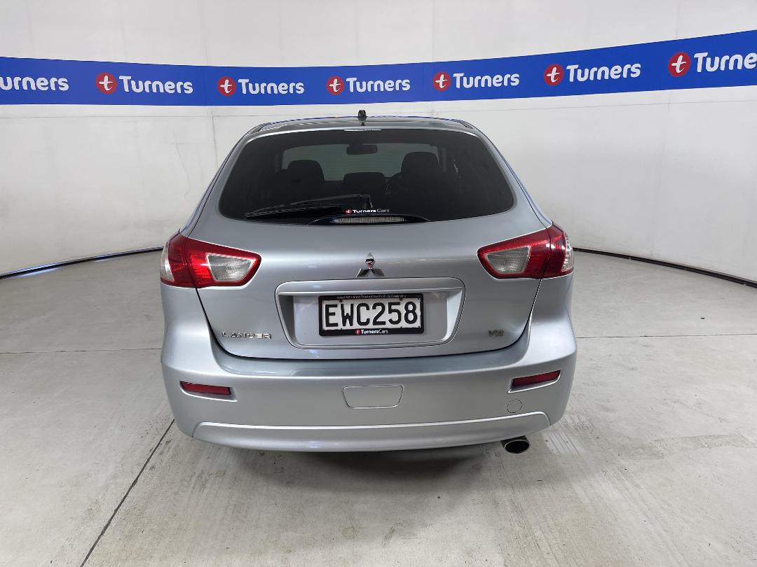 Photo '6' of Mitsubishi Lancer