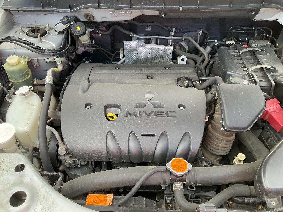 Photo '17' of Mitsubishi Outlander Photo '17' of Mitsubishi Outlander