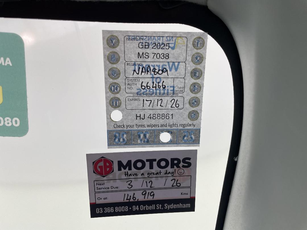 Photo '25' of Mitsubishi Outlander Photo '25' of Mitsubishi Outlander