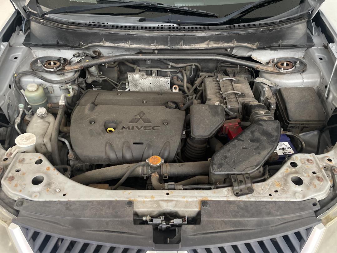 Photo '13' of Mitsubishi Outlander Photo '13' of Mitsubishi Outlander