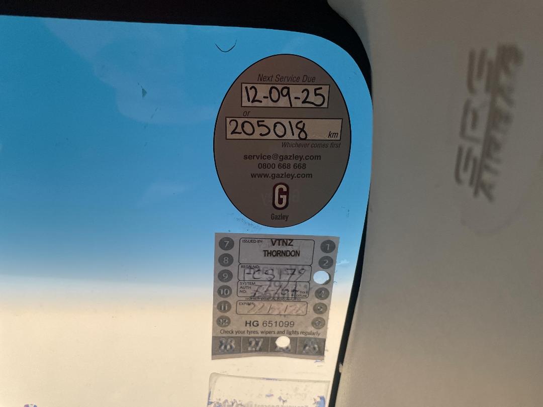 Photo '32' of Mitsubishi Outlander Photo '32' of Mitsubishi Outlander