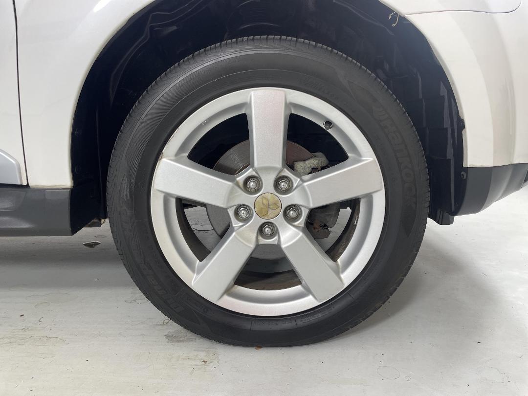 Photo '9' of Mitsubishi Outlander Photo '9' of Mitsubishi Outlander