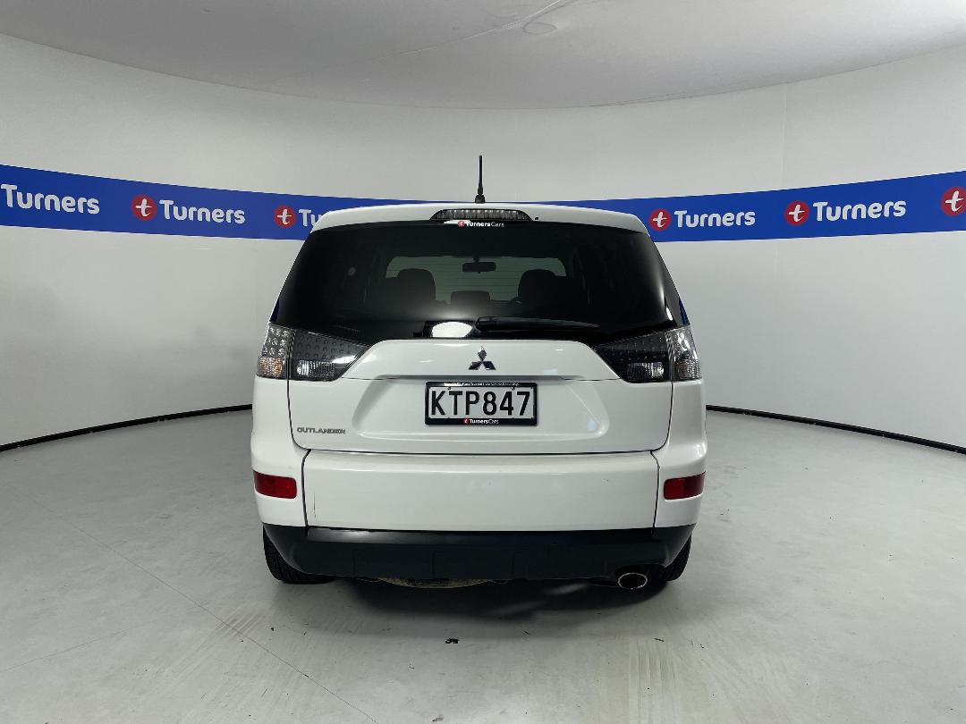 Photo '6' of Mitsubishi Outlander Photo '6' of Mitsubishi Outlander