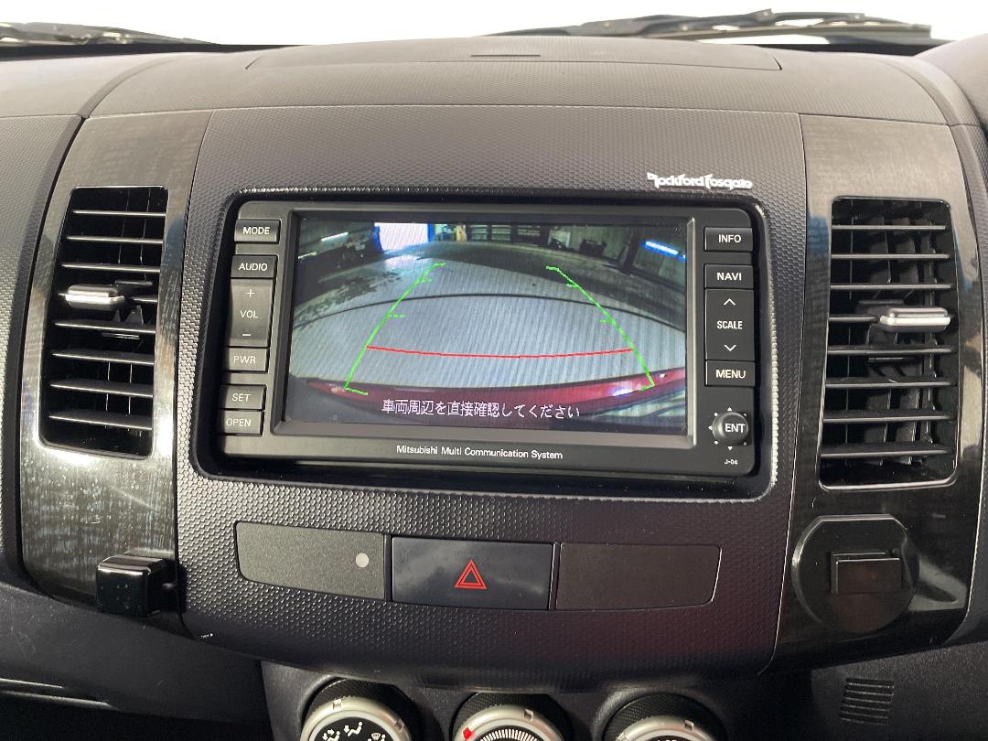 Photo '27' of Mitsubishi Outlander