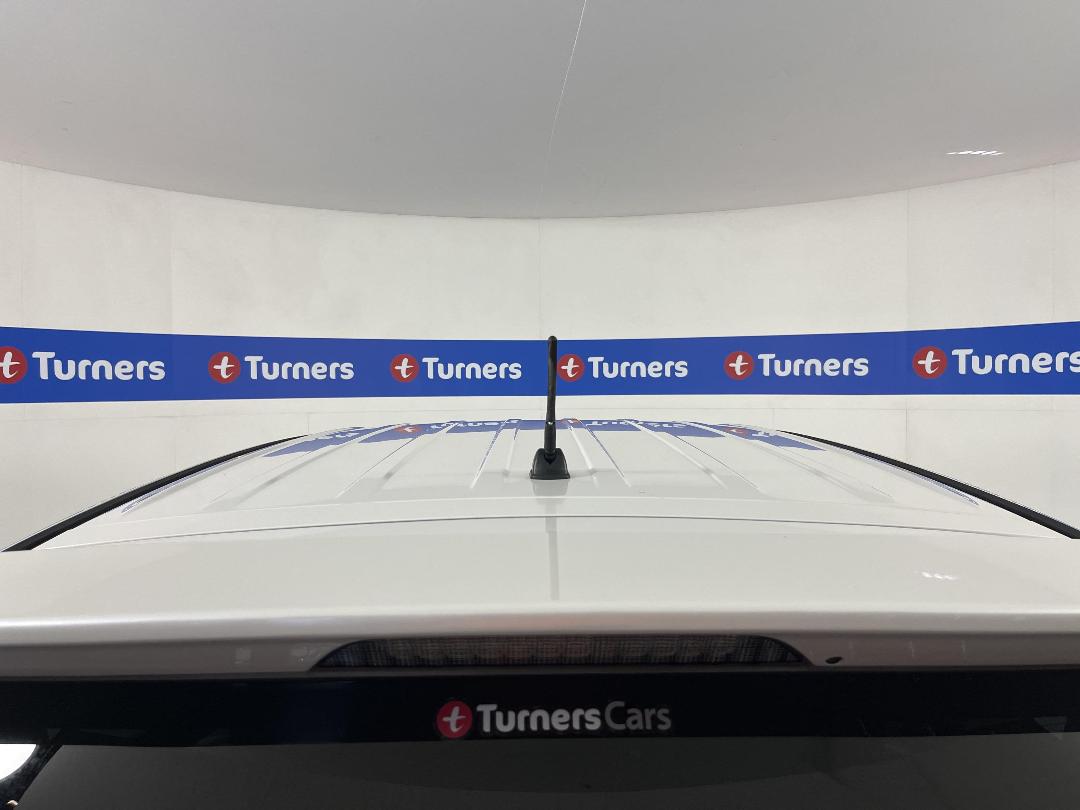 Photo '30' of Mitsubishi Outlander