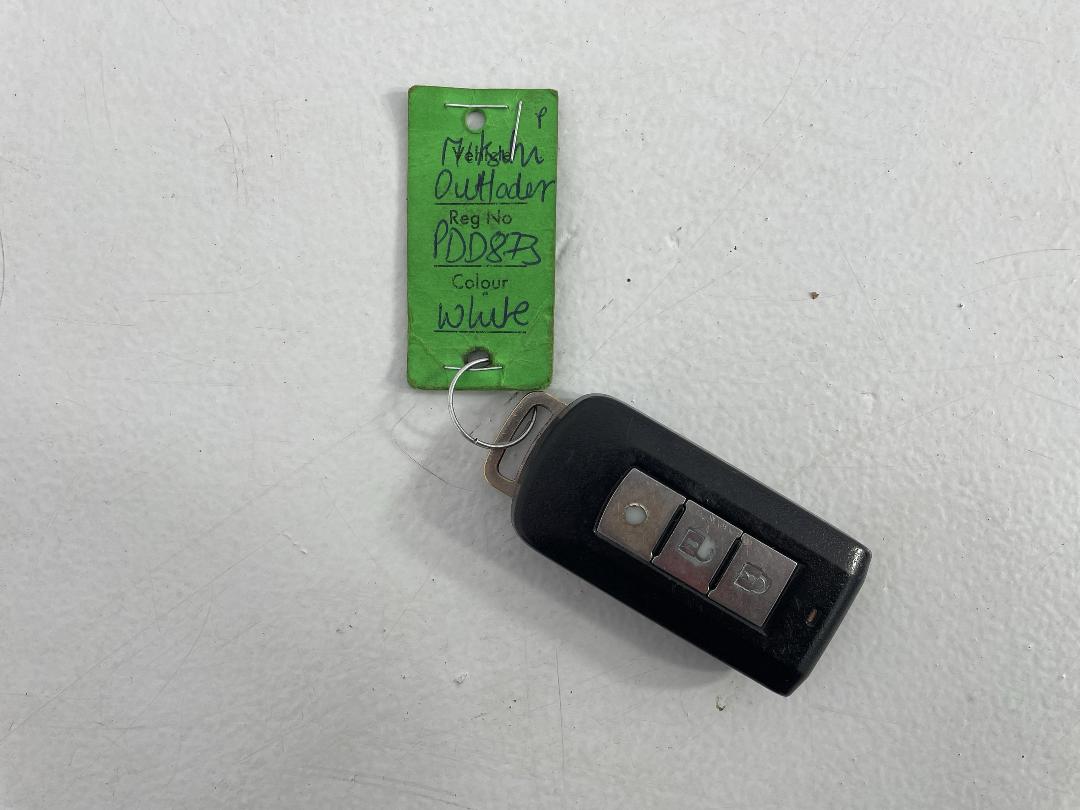 Photo '22' of Mitsubishi Outlander