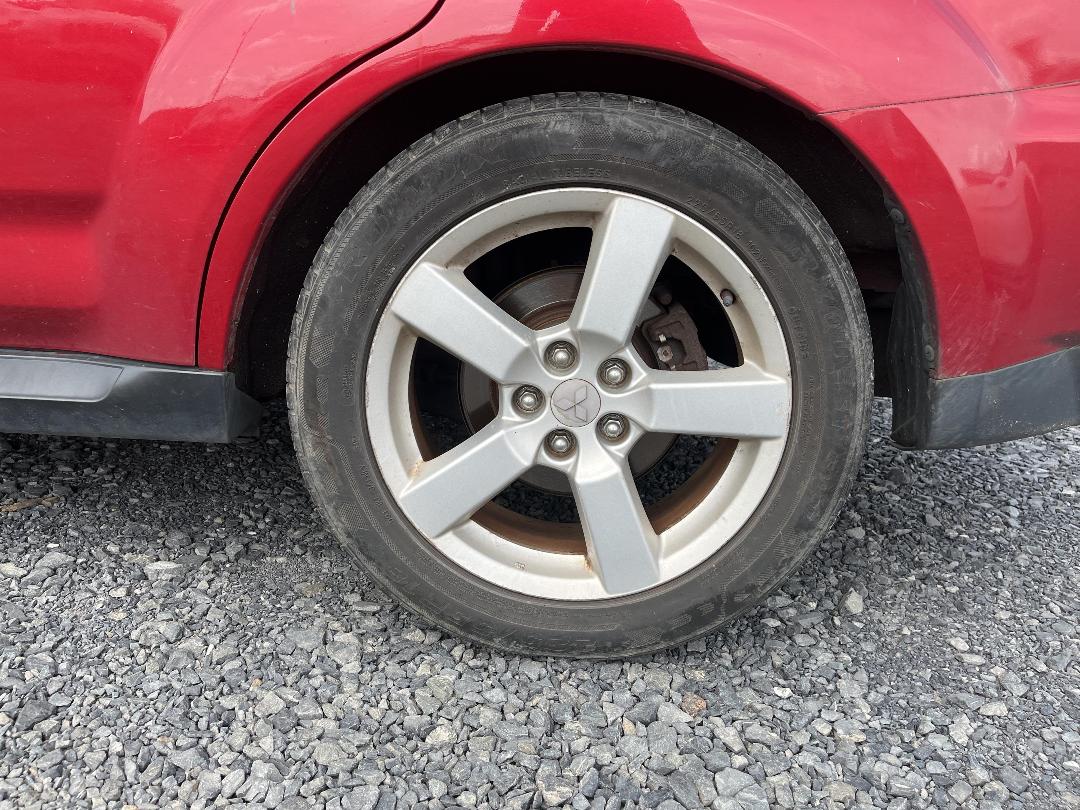 Photo '9' of Mitsubishi Outlander