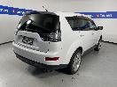 Thumbnail '7' of Mitsubishi Outlander