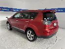 Thumbnail '5' of Mitsubishi Outlander