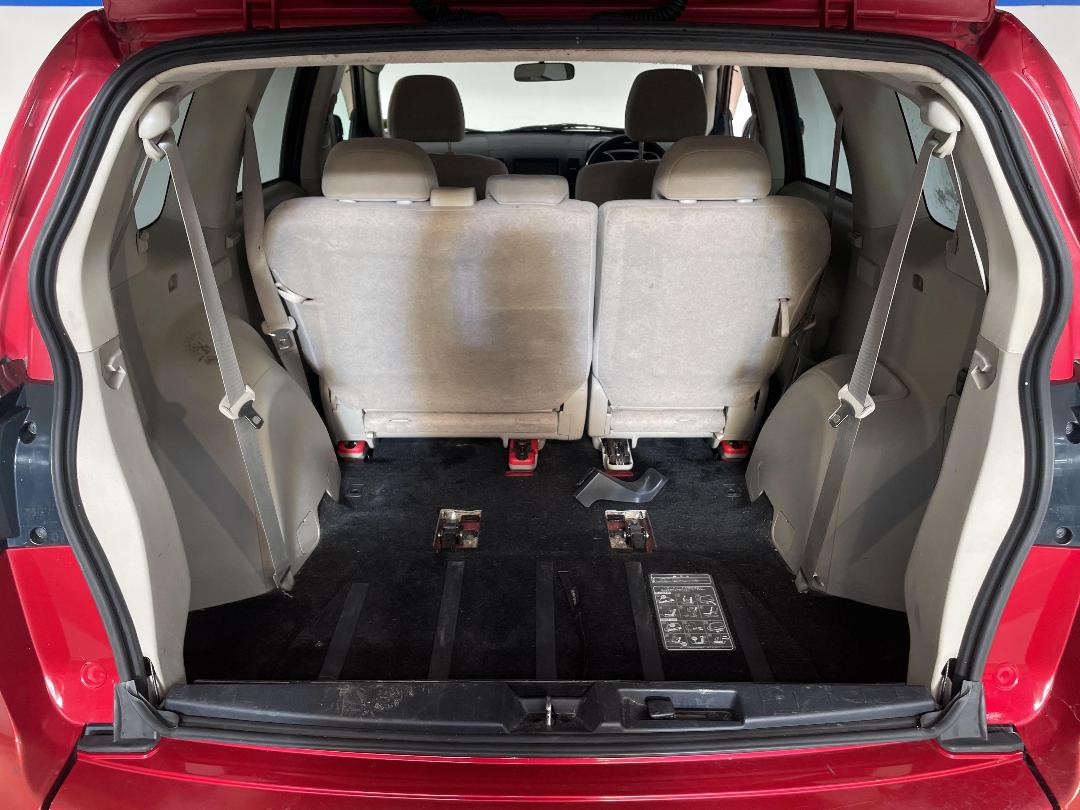 Photo '14' of Mitsubishi Outlander