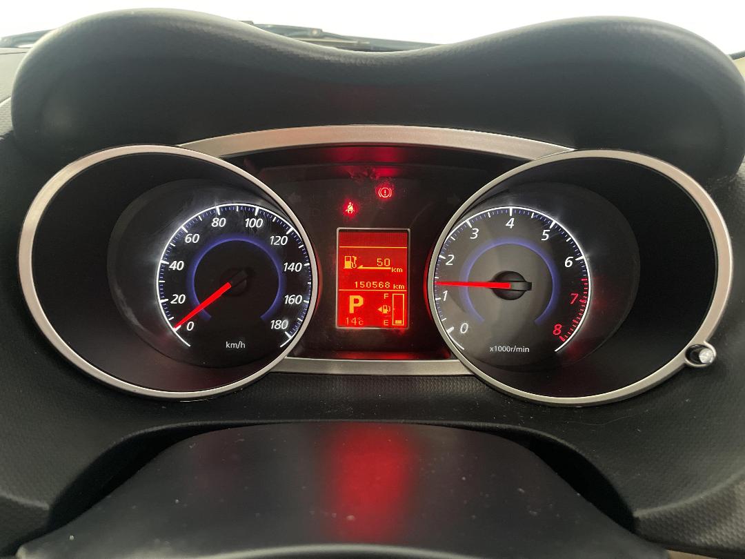 Photo '21' of Mitsubishi Outlander