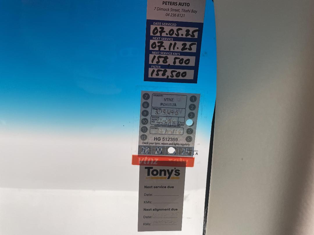 Photo '30' of Mitsubishi Outlander