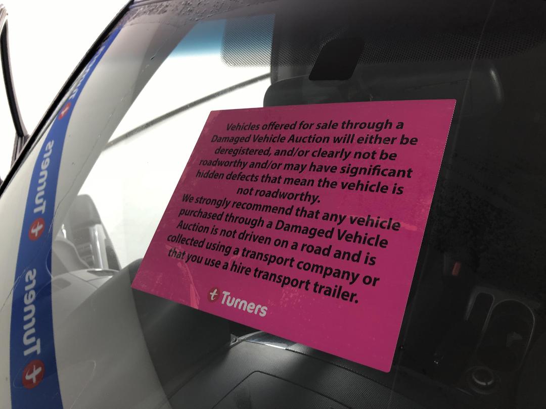 Photo '19' of Mitsubishi Outlander