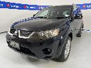 Thumbnail '4' of Mitsubishi Outlander