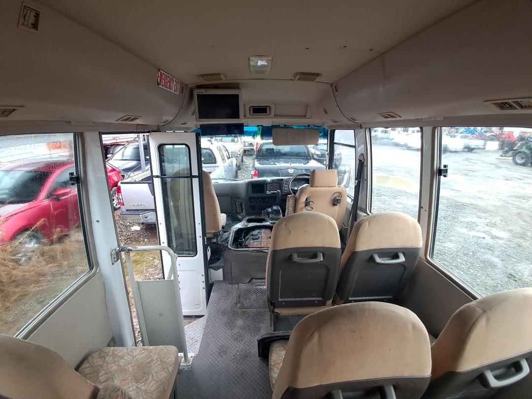 Photo '12' of Mitsubishi Rosa Bus