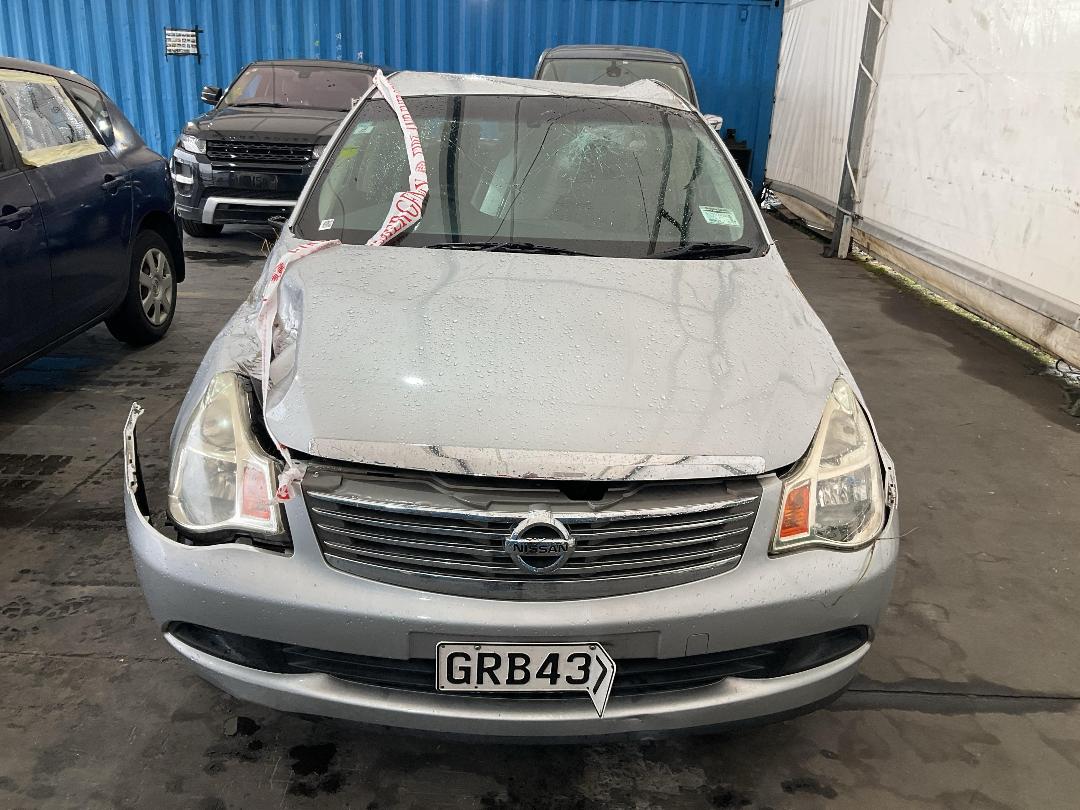 Photo '7' of Nissan Bluebird Photo '7' of Nissan Bluebird