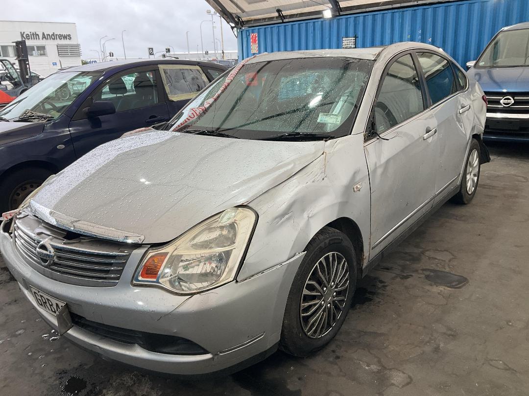 Photo '9' of Nissan Bluebird Photo '9' of Nissan Bluebird