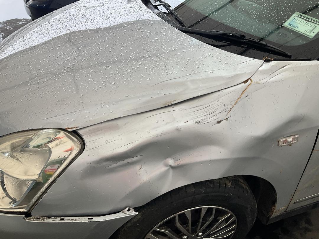 Photo '10' of Nissan Bluebird Photo '10' of Nissan Bluebird