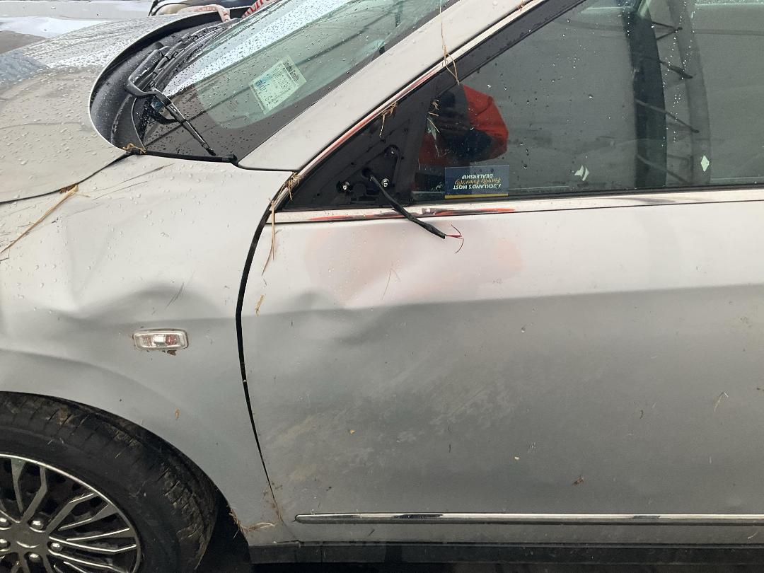 Photo '14' of Nissan Bluebird Photo '14' of Nissan Bluebird