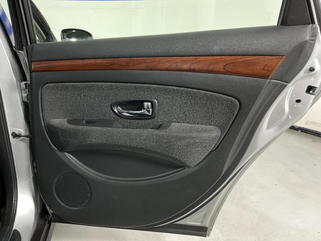 Photo '19' of Nissan Bluebird Photo '19' of Nissan Bluebird