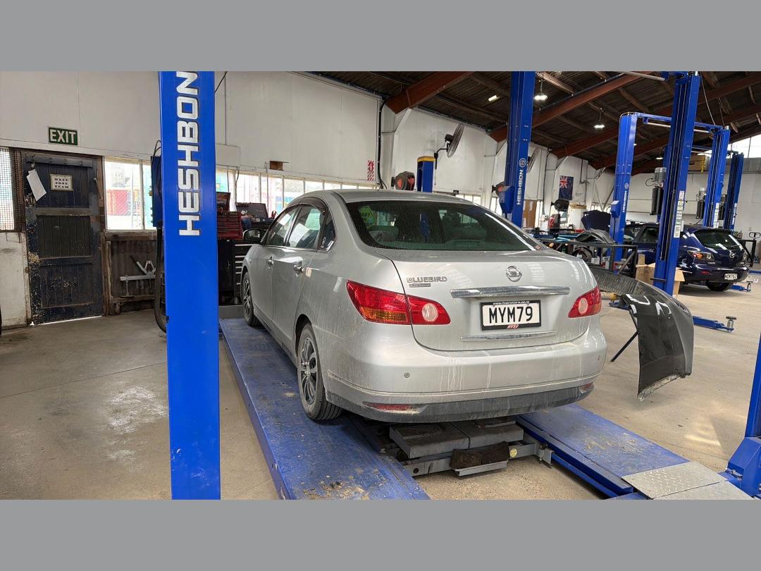 Photo '20' of Nissan Bluebird Sylphy Photo '20' of Nissan Bluebird Sylphy