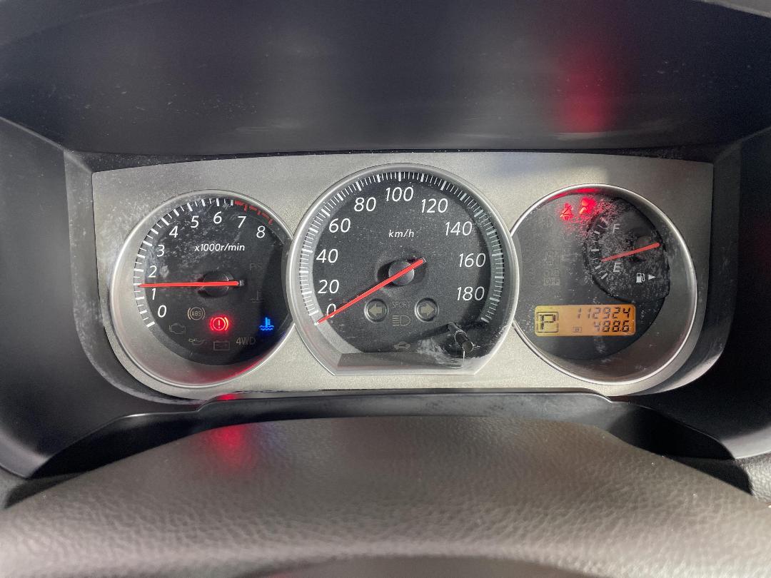 Photo '21' of Nissan Bluebird