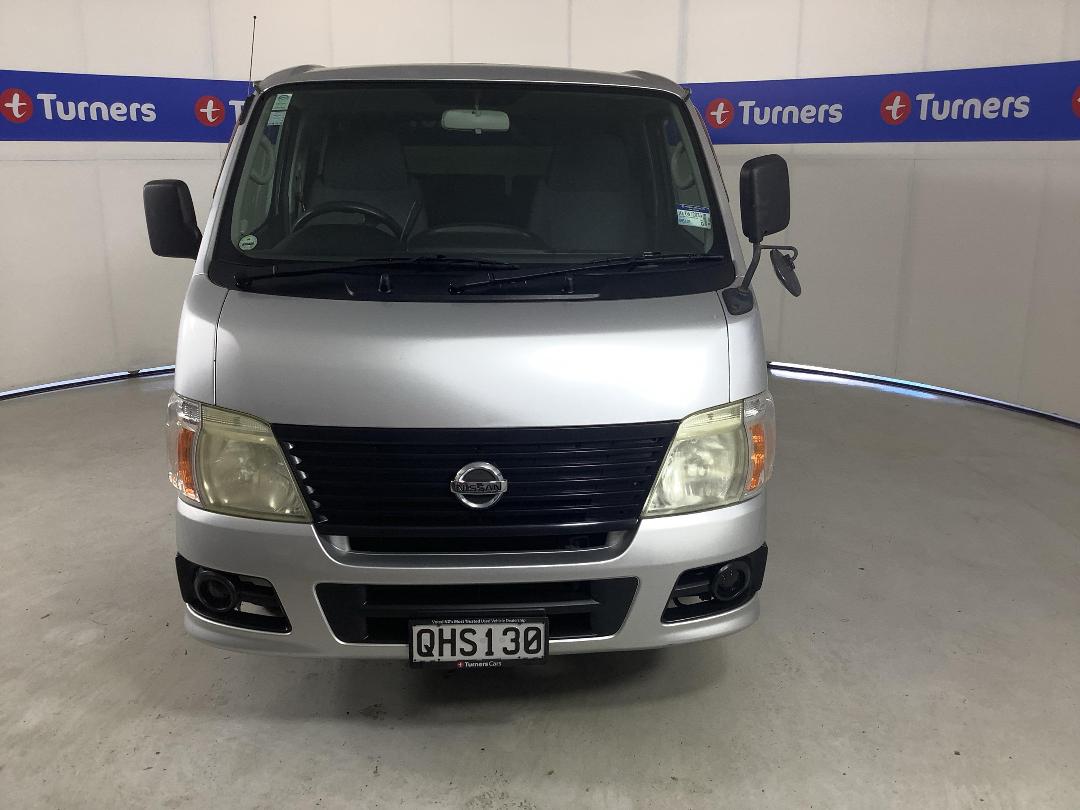 Photo '2' of Nissan Caravan Photo '2' of Nissan Caravan