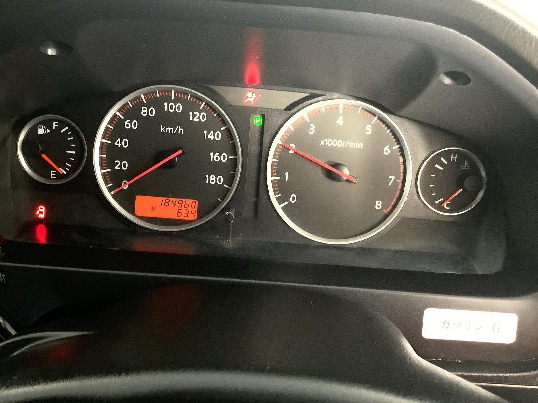 Photo '19' of Nissan Caravan Photo '19' of Nissan Caravan