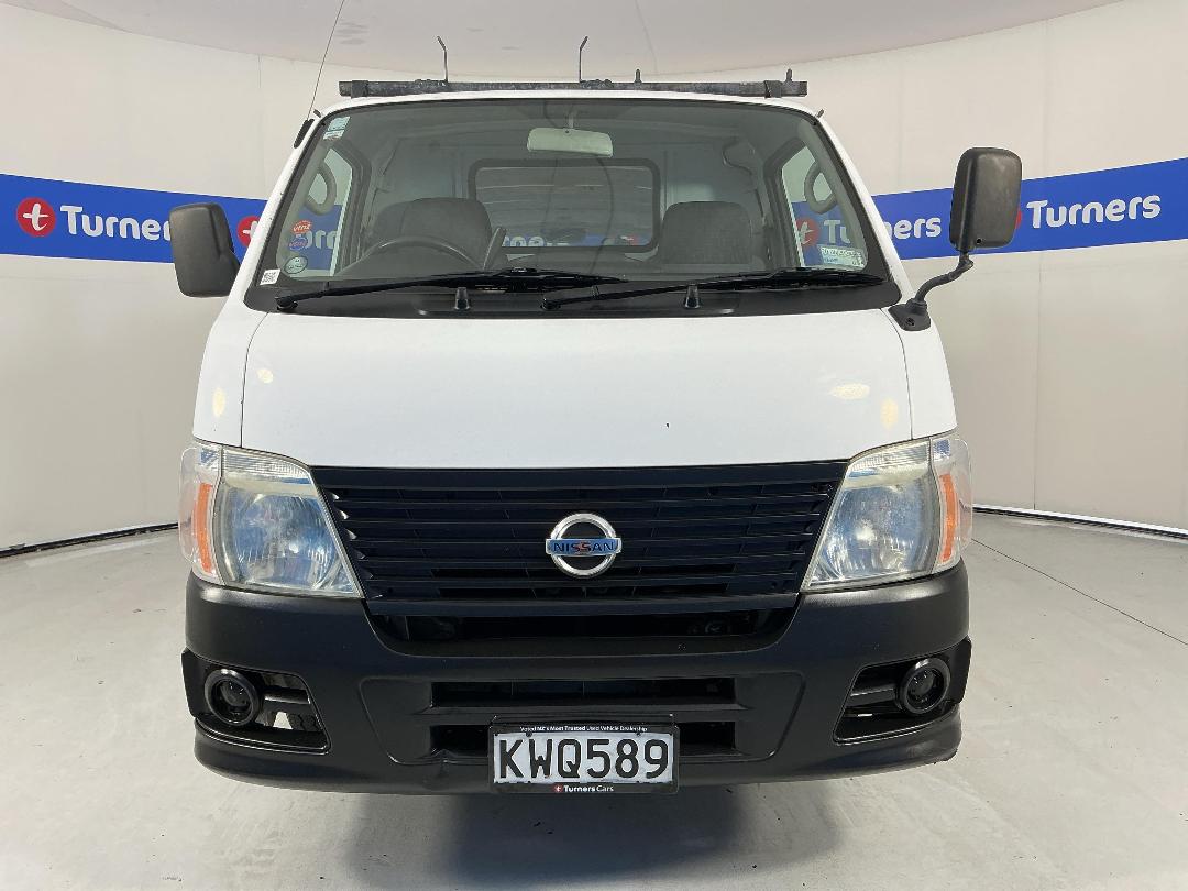 Photo '2' of Nissan Caravan