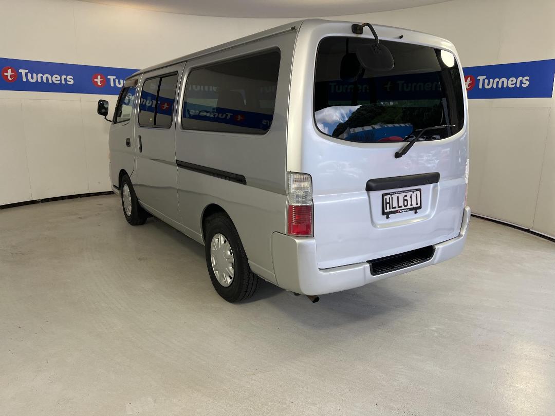 Photo '5' of Nissan Caravan