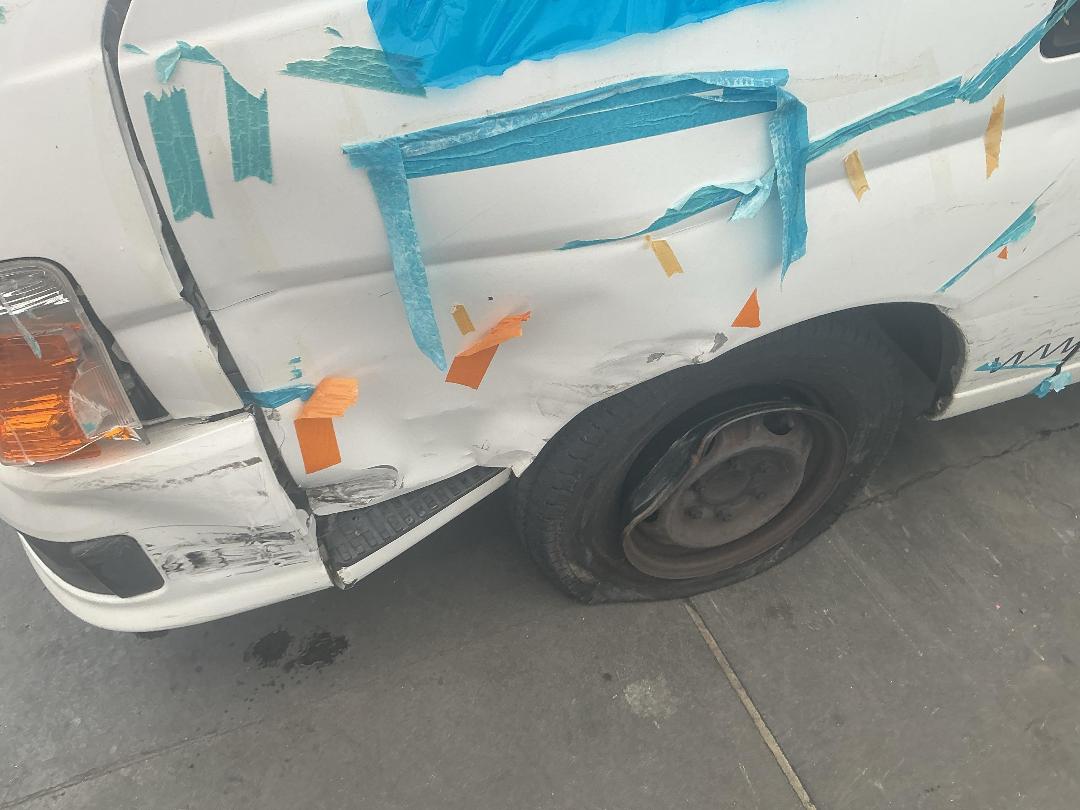 Photo '7' of Nissan Caravan