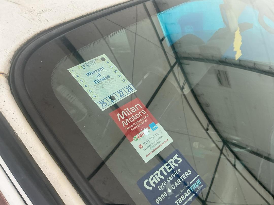 Photo '25' of Nissan Caravan