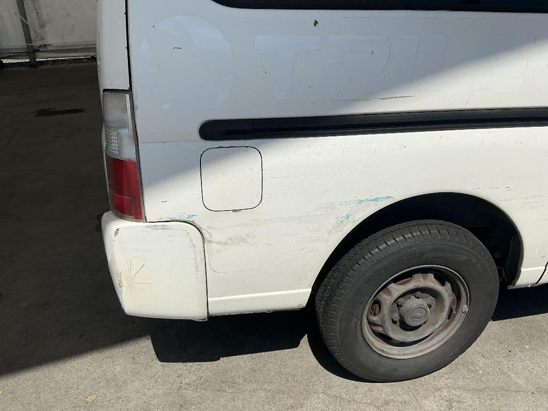 Photo '15' of Nissan Caravan