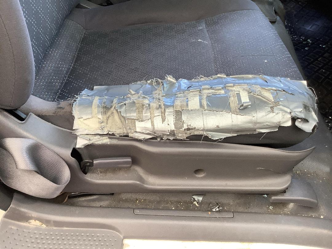 Photo '13' of Nissan Caravan