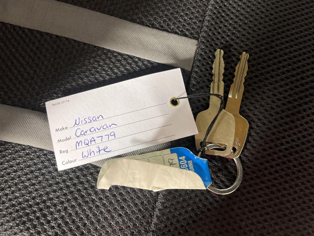 Photo '21' of Nissan Caravan Photo '21' of Nissan Caravan