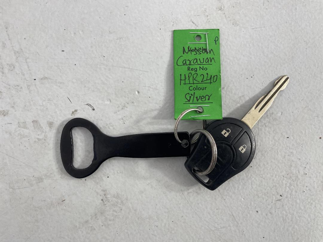 Photo '21' of Nissan Caravan